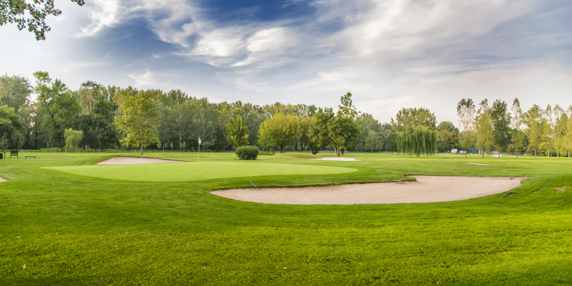 Early Mist and Perfect Swings: A Morning at Beaufort Golf Club